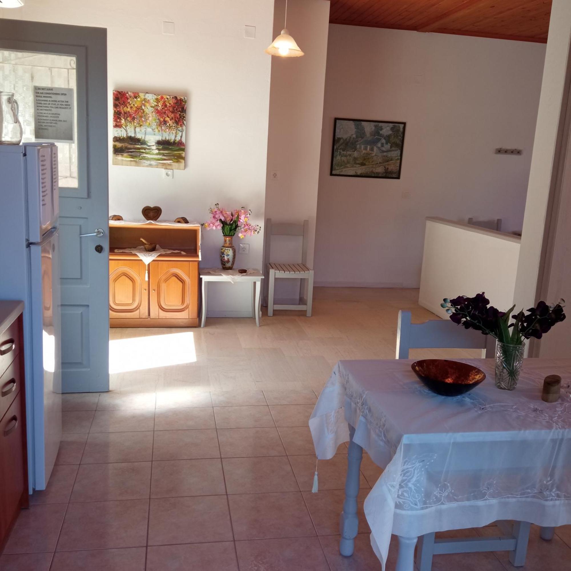 Soustas Apartments Longós Dış mekan fotoğraf