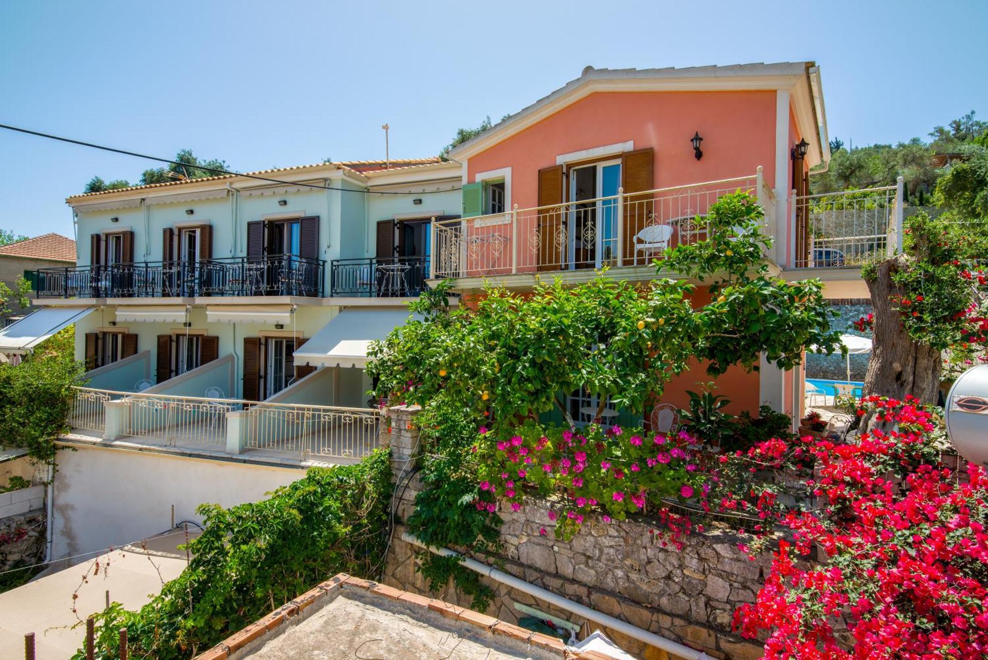 Soustas Apartments Longós Dış mekan fotoğraf
