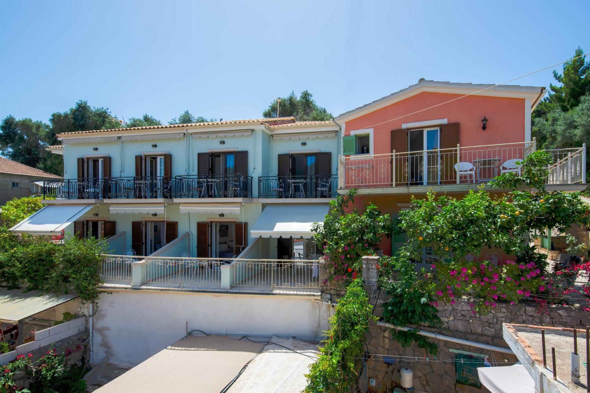 Soustas Apartments Longós Dış mekan fotoğraf